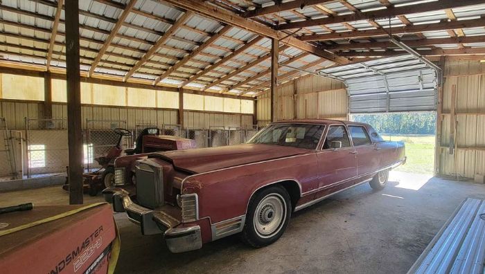 1977 Lincoln Continental