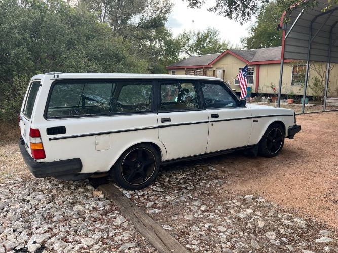 1984 Volvo 245