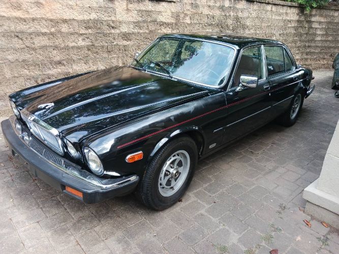 1987 Jaguar XJ6
