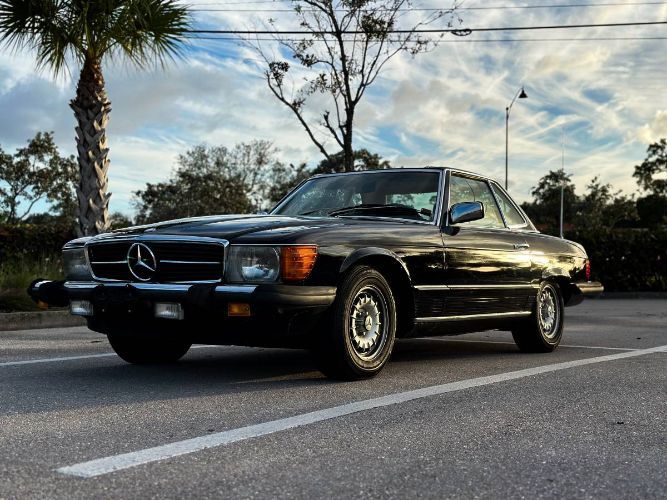 1982 Mercedes-Benz 500SL