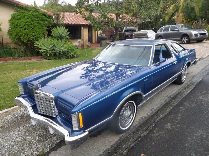 1977 Ford Thunderbird