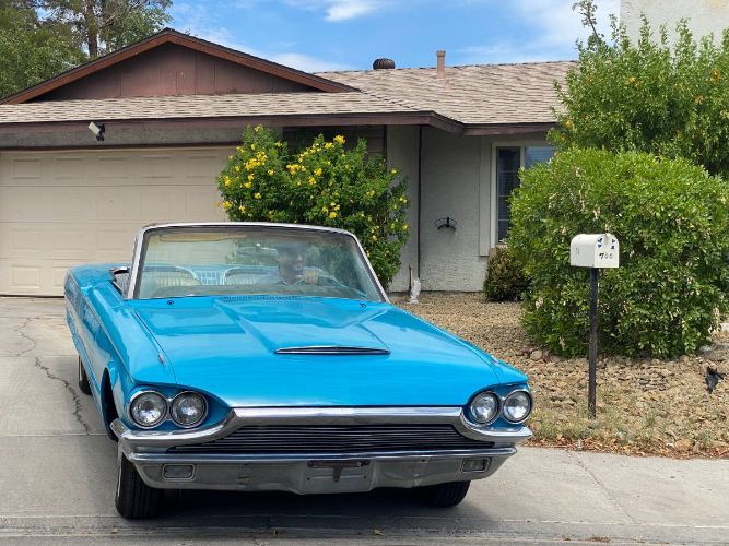 1964 Ford Thunderbird