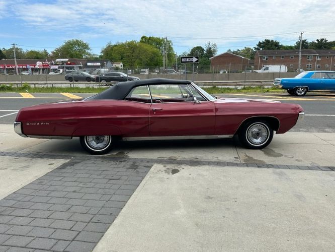 1967 Pontiac Grand Prix