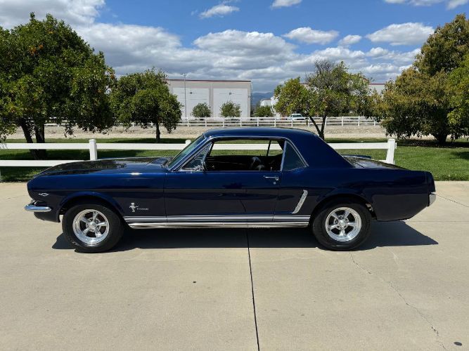 1964 Ford Mustang