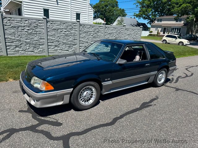 1990 Ford Mustang