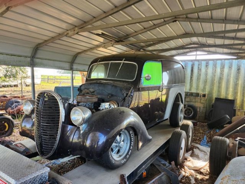 1939 Ford F-100