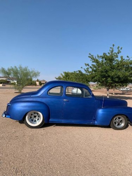 1947 Ford Deluxe
