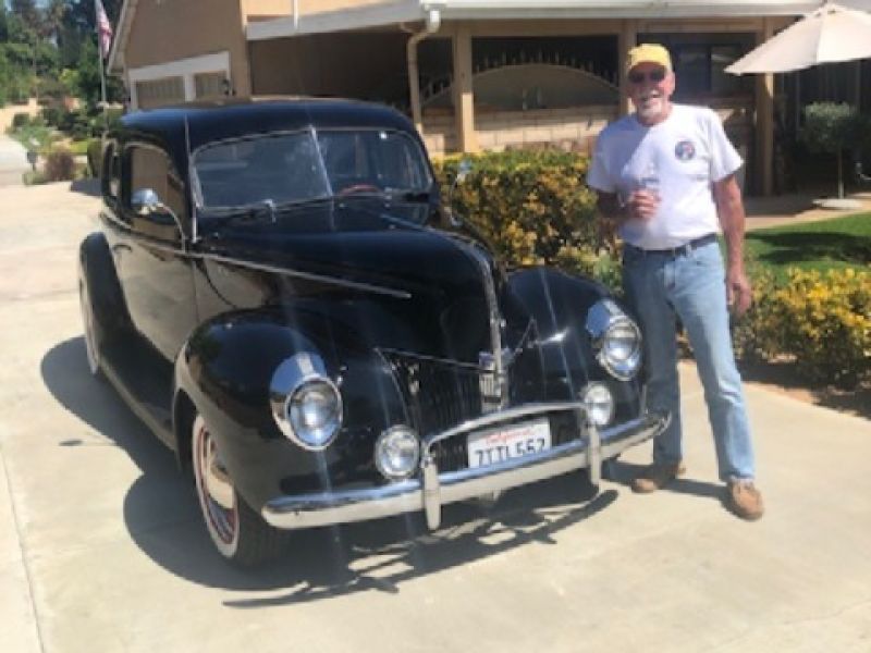 1940 Ford 2-Dr Sedan