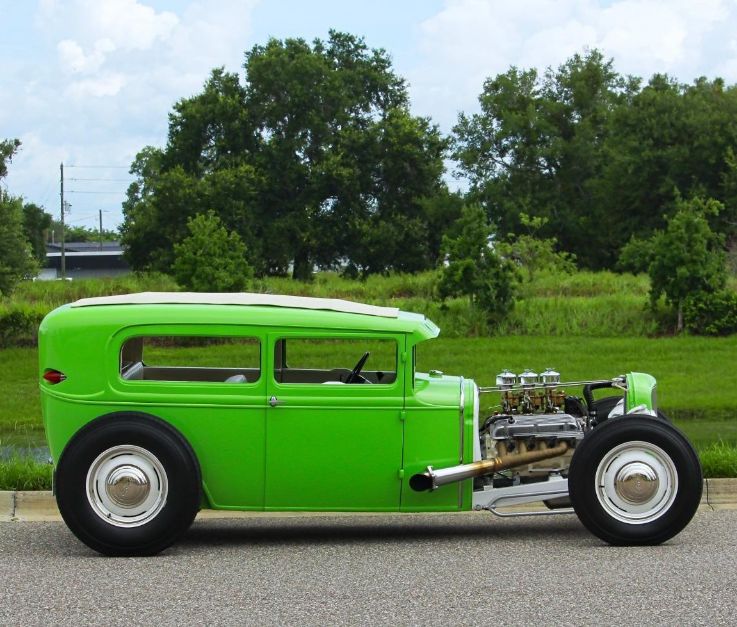 1931 Ford Sedan