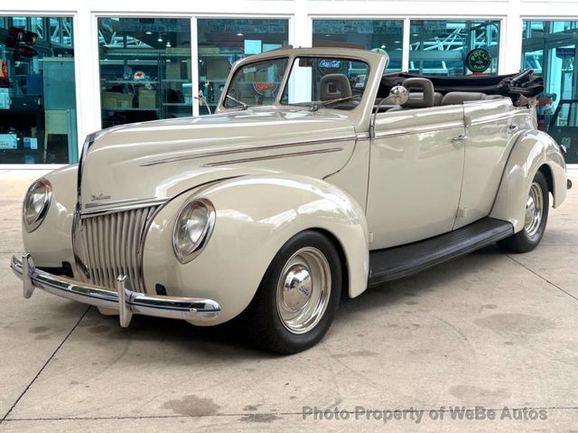 1939 Ford Deluxe