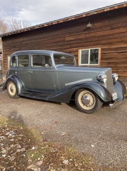 1934 Chevrolet Deluxe