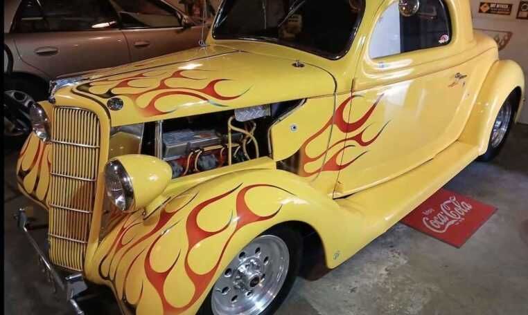 1935 Ford Coupe