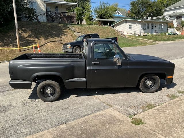 1982 Chevrolet Pickup