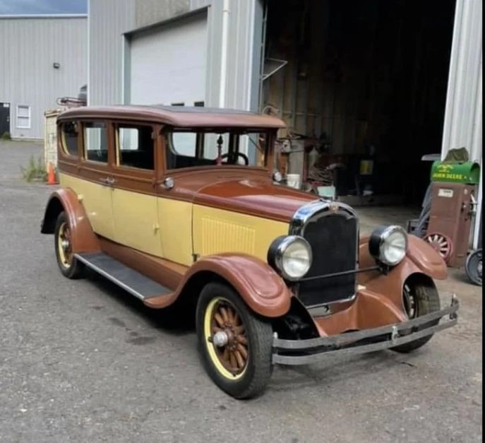 1927 REO Flying Cloud