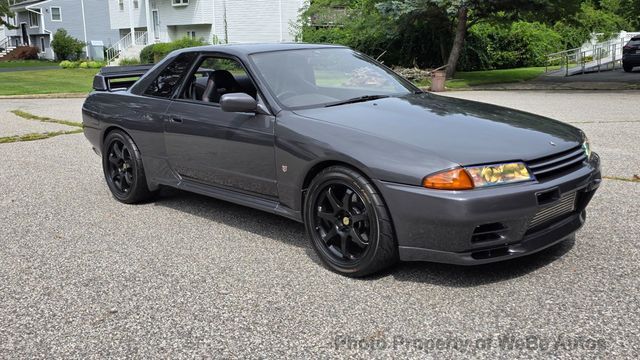 1990 Nissan Skyline