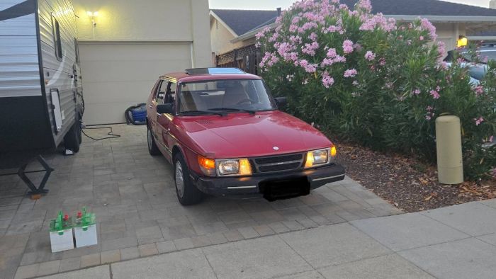 1985 Saab 900