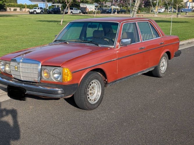1980 Mercedes-Benz 300D