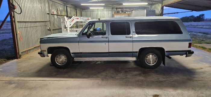 1990 Chevrolet Suburban
