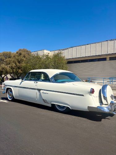 1954 Ford Crestline