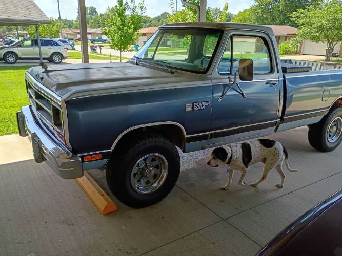 1986 Dodge Power Ram