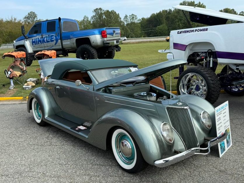 1936 Ford Cabriolet