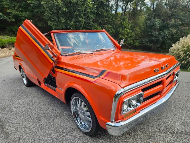 1970 GMC Suburban