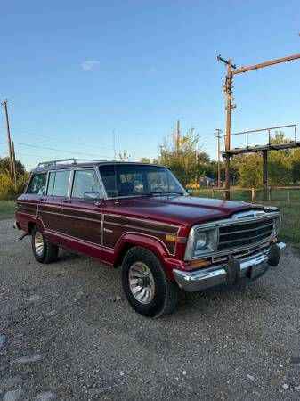 1986 Jeep Grand Wagoneer