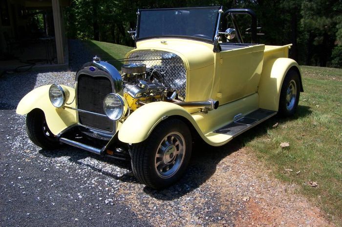 1928 Ford Roadster
