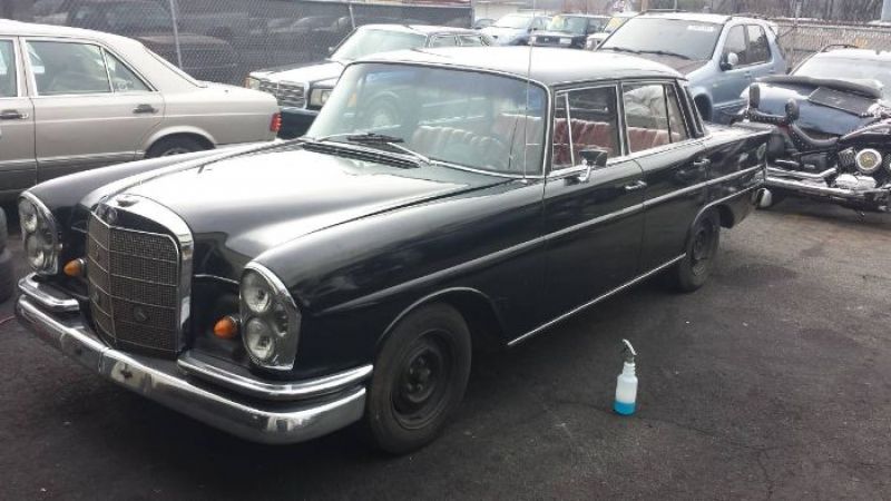 1963 Mercedes-Benz 220