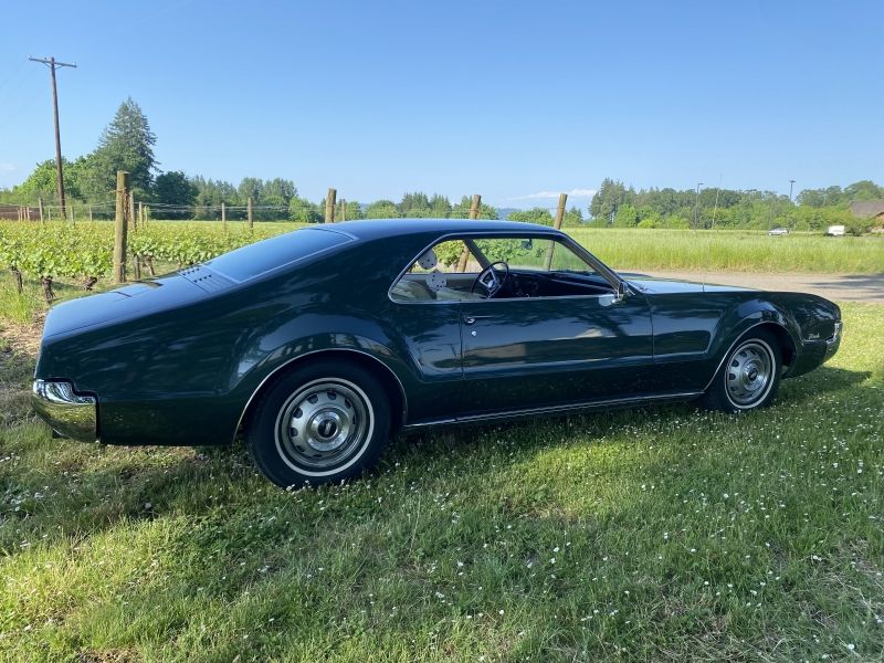 1966 Oldsmobile Toronado
