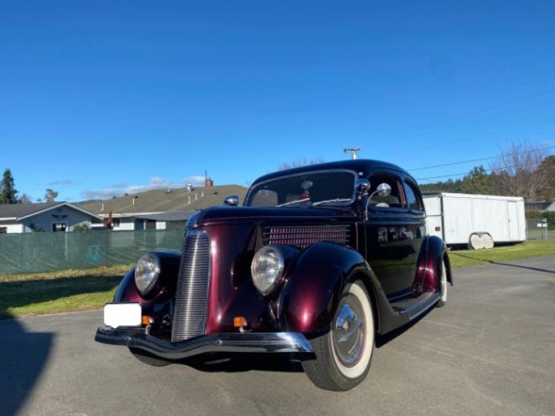 1936 Ford Model 48