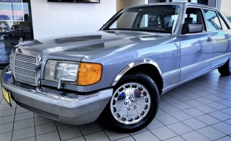 1988 Mercedes-Benz 420SEL