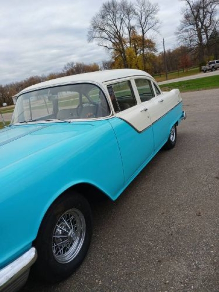 1955 Pontiac Chieftain