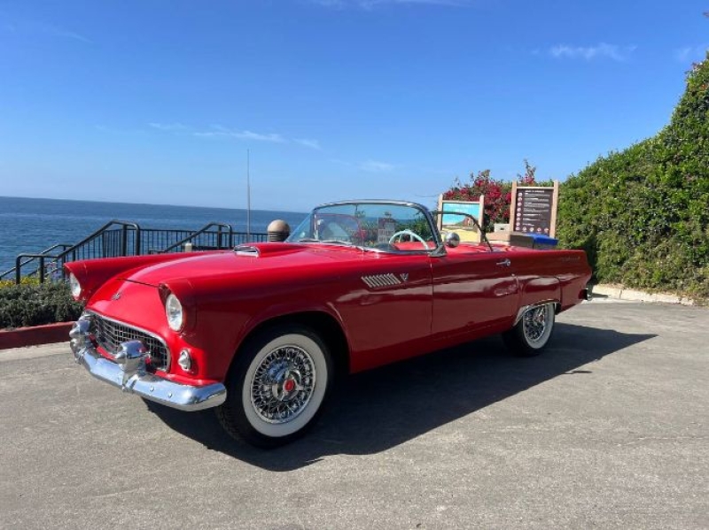 1955 Ford Thunderbird