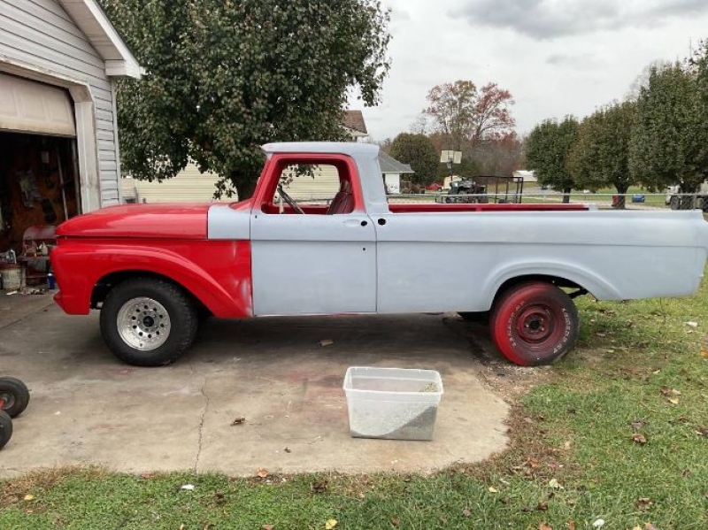 1961 Ford F-100