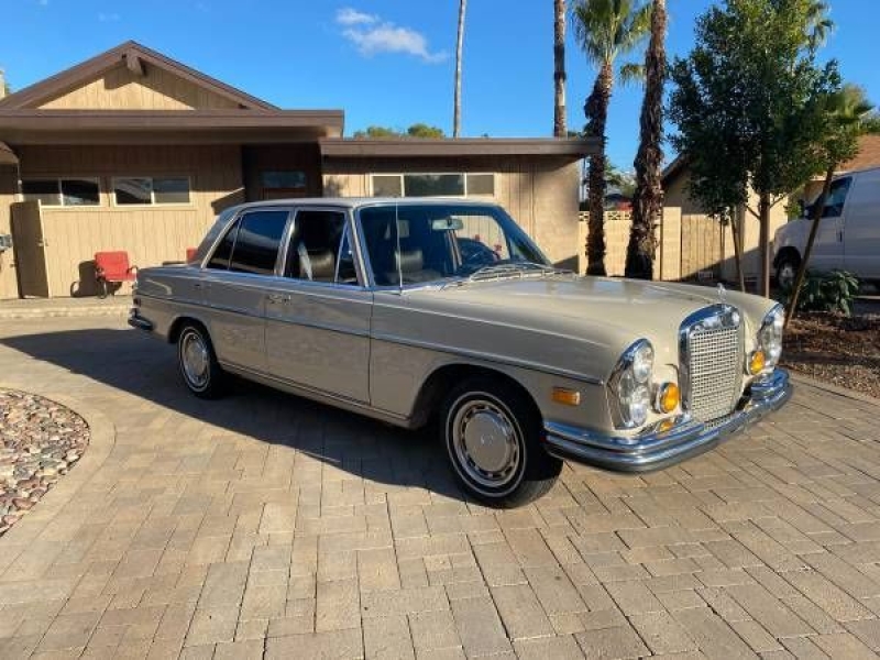 1971 Mercedes-Benz 280