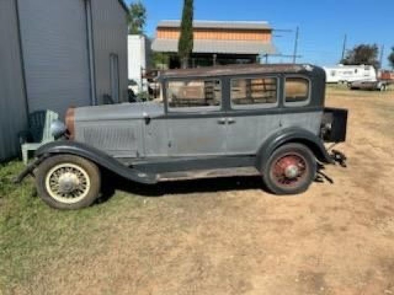 1929 Willys Knight