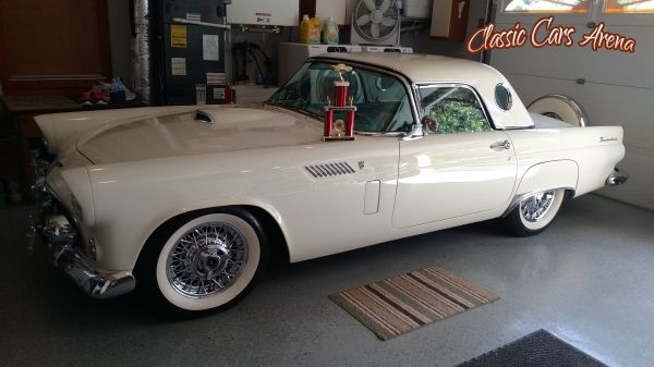1956 Ford Thunderbird