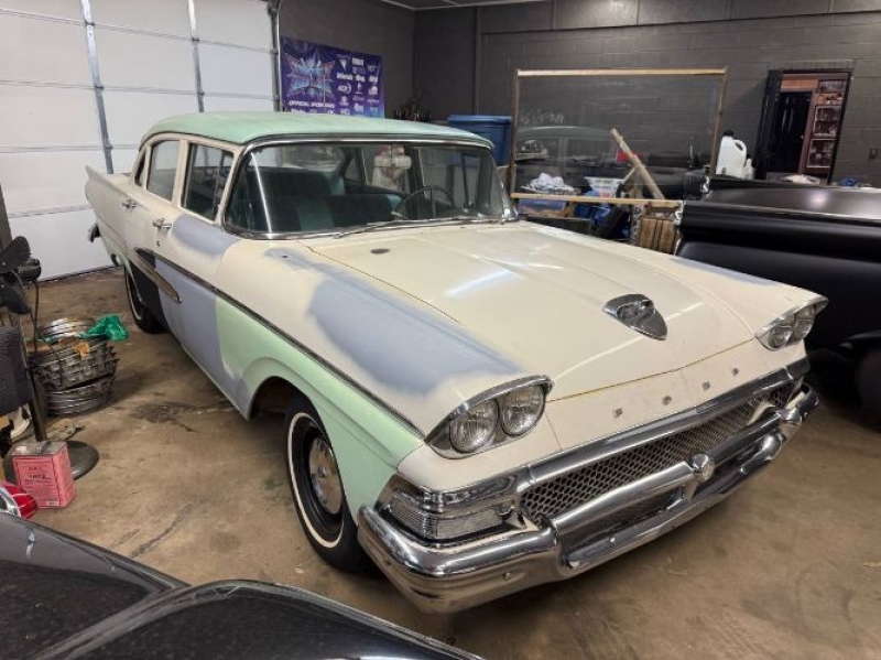 1958 Ford
