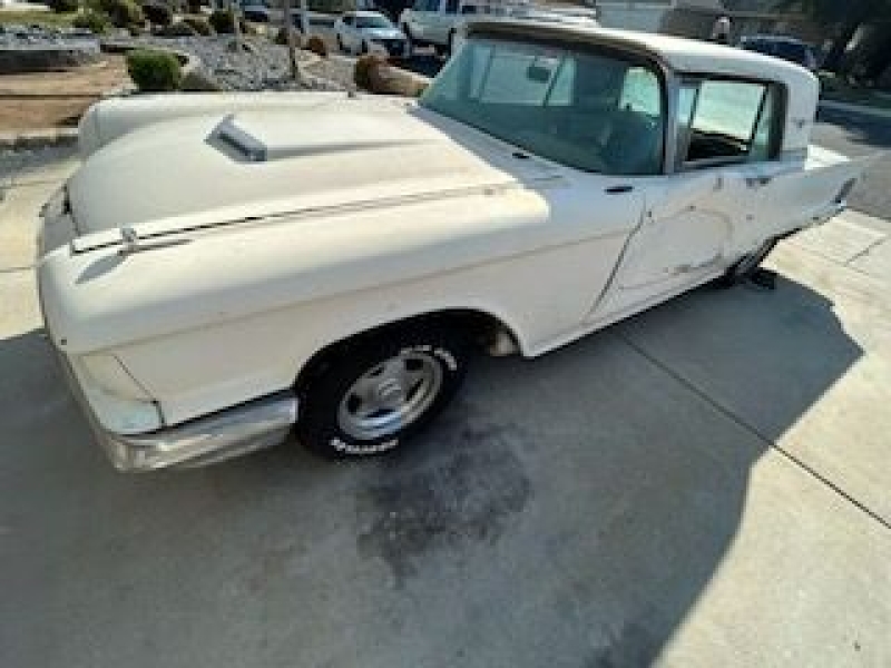 1960 Ford Thunderbird