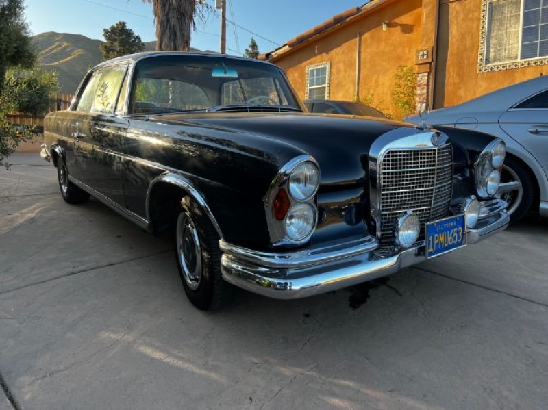 1965 Mercedes-Benz 220SE