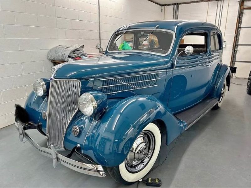 1936 Ford Deluxe