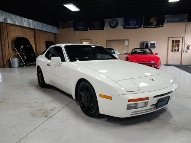1987 Porsche 944
