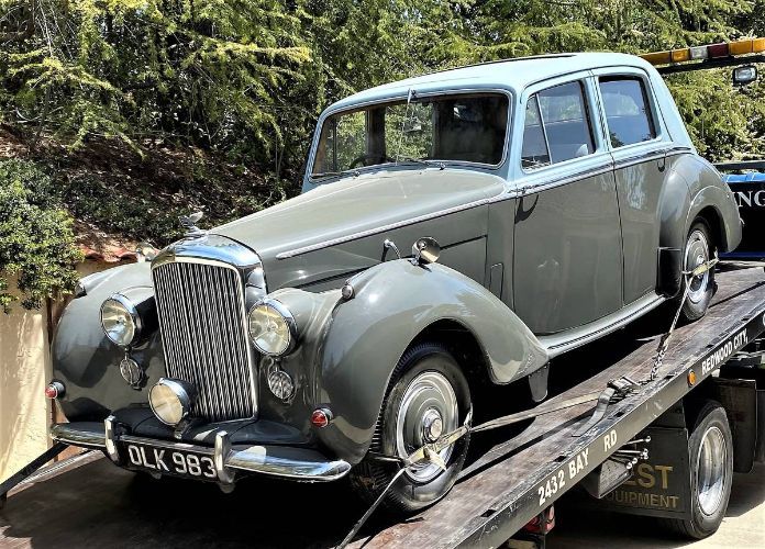 1952 Bentley Saloon