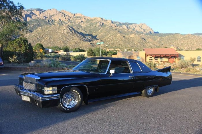 1974 Cadillac Coupe DeVille