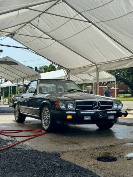 1987 Mercedes-Benz 560 SL