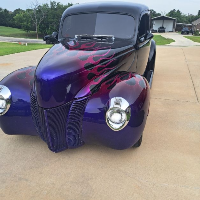 1940 Ford Deluxe