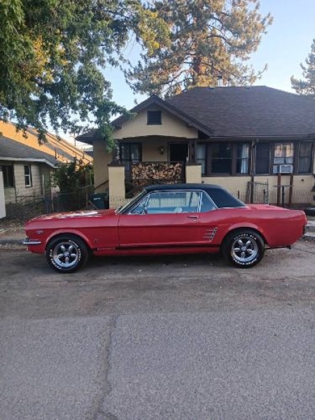 1966 Ford Mustang