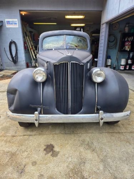 1939 Packard 110