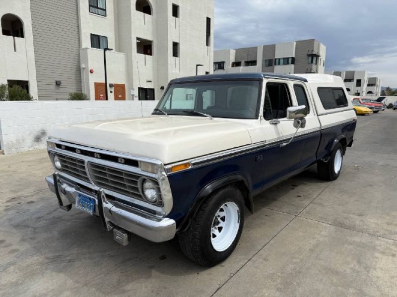 1975 Ford F-250